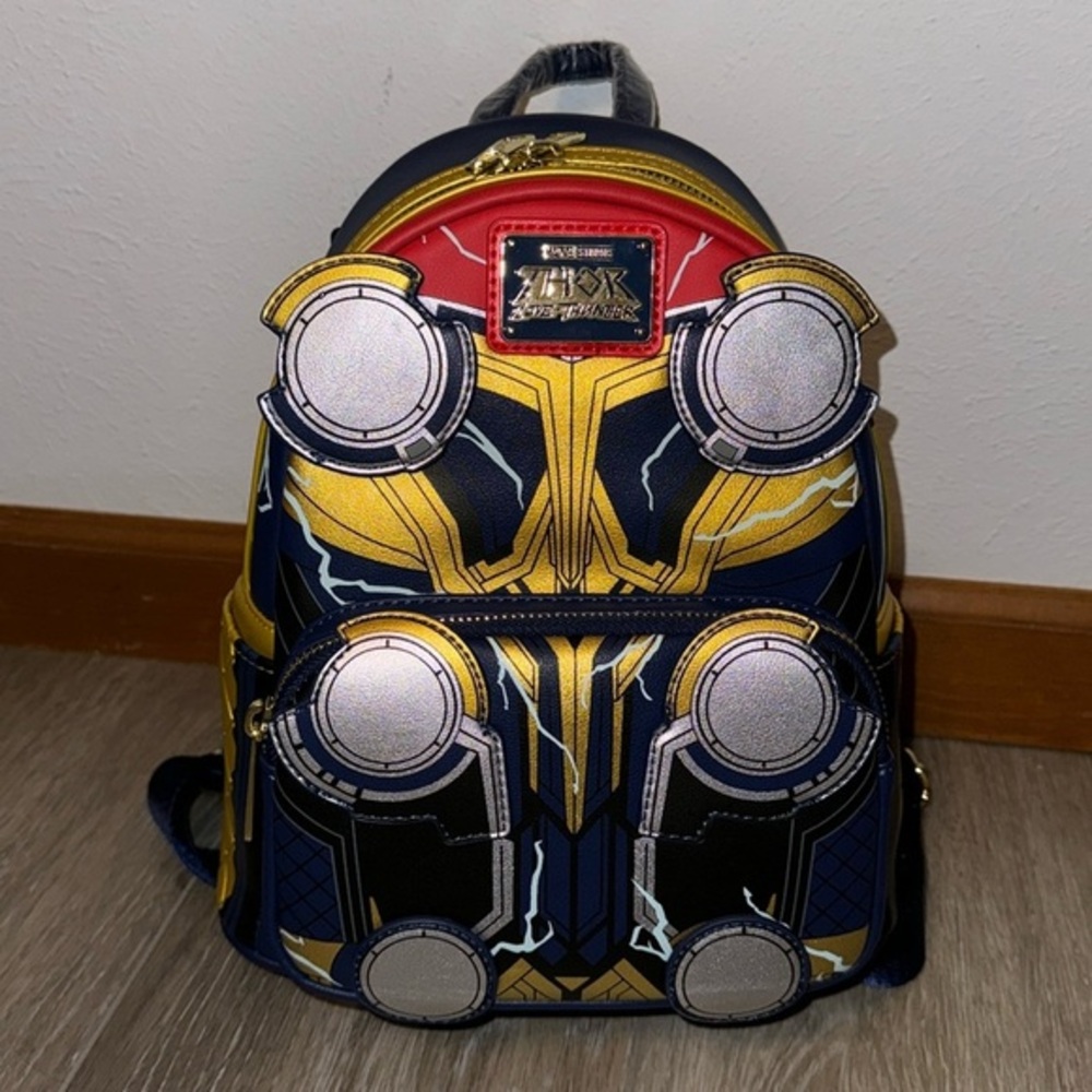 Loungefly Marvel Studios THOR Love & Thunder mini back pack. NWT